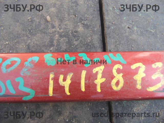 Ford Focus 2 Молдинг двери задней левой