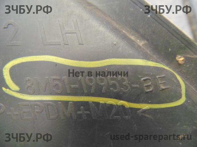 Ford Focus 2 Заглушка в бампер