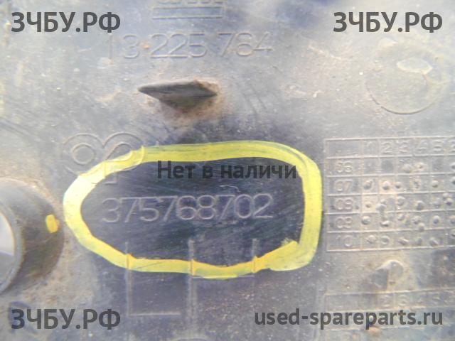 Opel Astra H Решетка в бампер