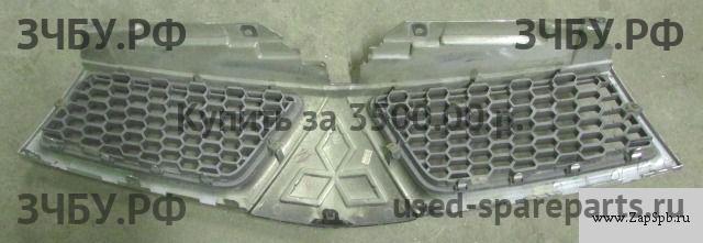 Mitsubishi Pajero/Montero Sport 2 (KH) Решетка радиатора