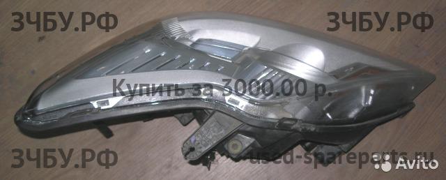 Ford Focus 2 (рестайлинг) Фара левая
