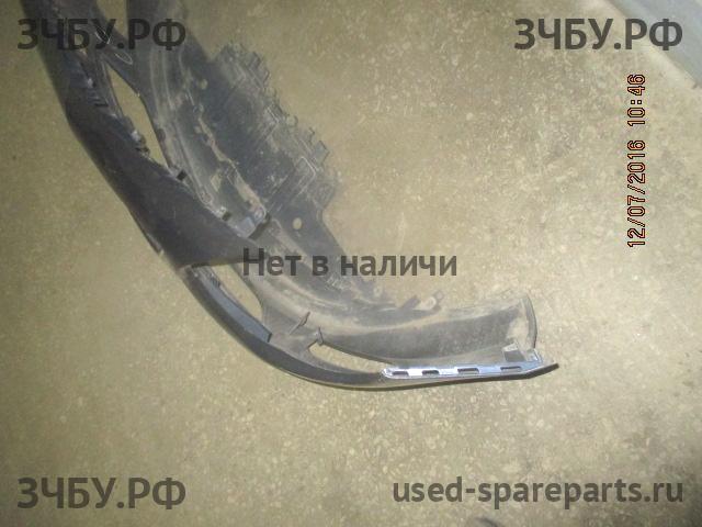 Opel Astra J Бампер передний