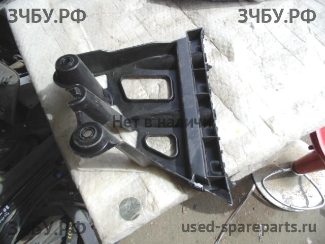 Citroen C4 (2) Кронштейн бампера задний