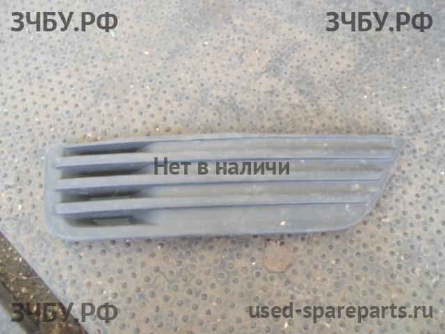 Ford Focus 2 Решетка в бампер