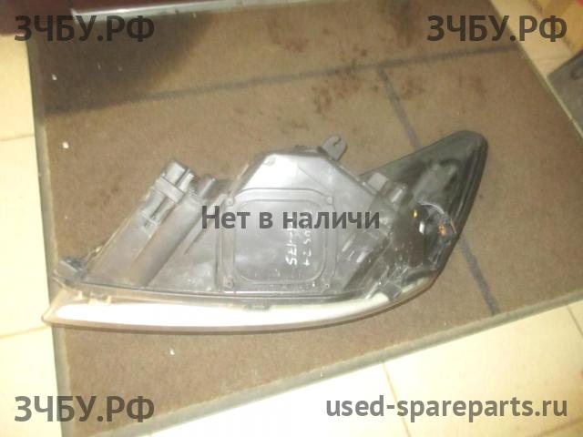 Ford Focus 2 (рестайлинг) Фара правая