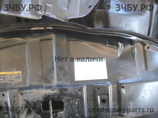 Toyota RAV 4 (4) Капот