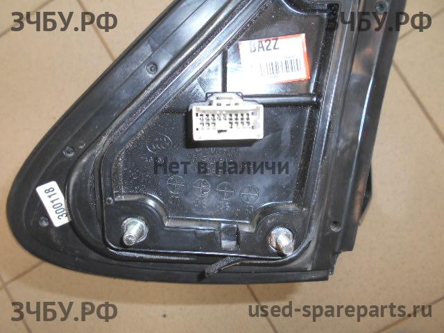 Hyundai Santa Fe 2 (CM) Зеркало правое электрическое