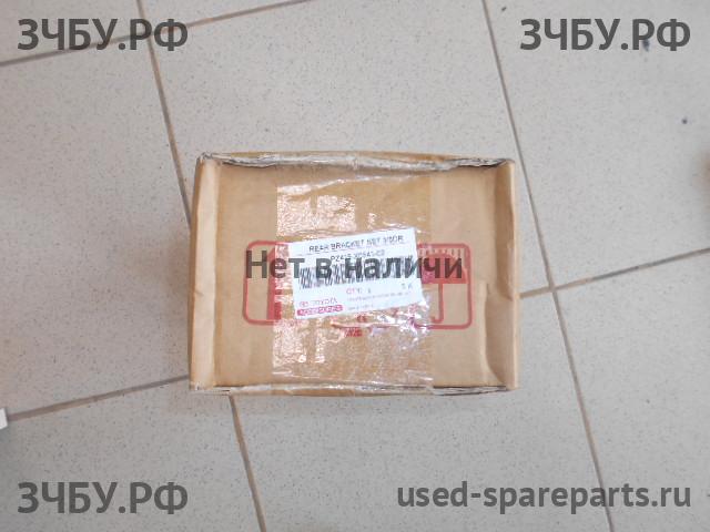 Toyota RAV 4 (2) Подножка