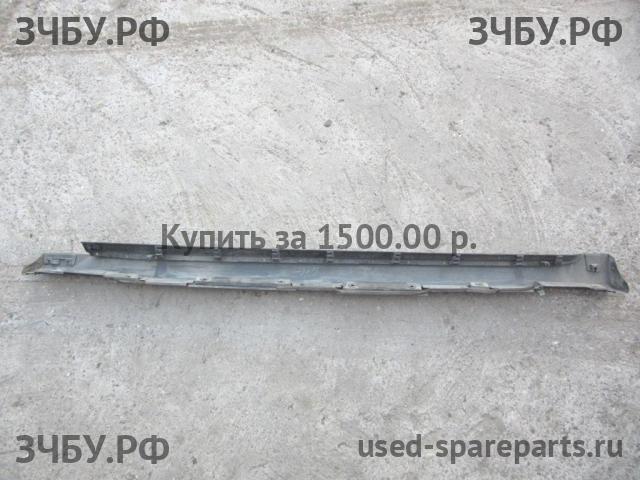 Lexus GS (3) 300/400/430 Накладка на порог правая