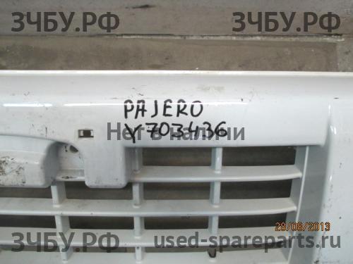 Mitsubishi Pajero/Montero 4 Бампер передний