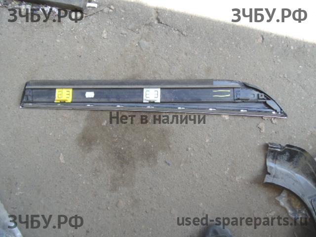 Audi A6 [C6] Молдинг двери задней левой