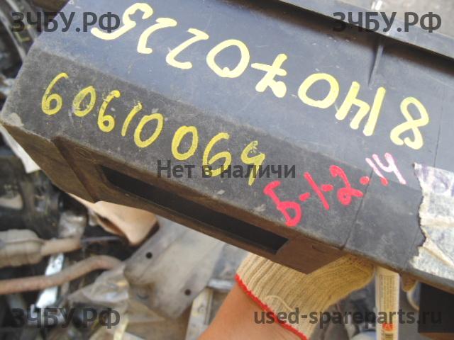Peugeot 307 Кронштейн бампера задний