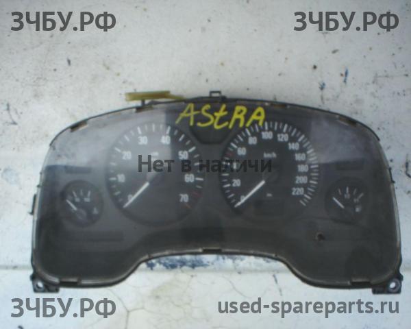 Opel Astra G Панель приборов