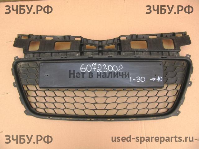 Hyundai i30 (1) [FD] Решетка в бампер