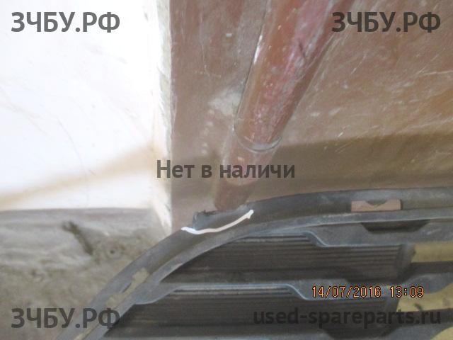 KIA Rio 3 Решетка в бампер
