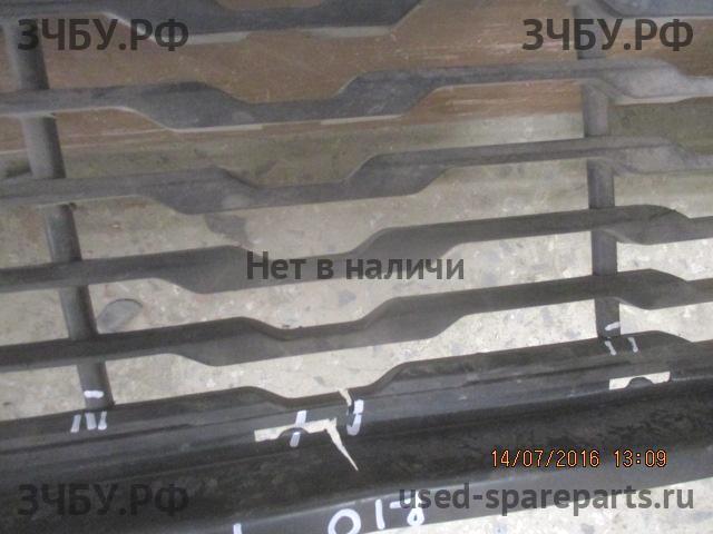KIA Rio 3 Решетка в бампер