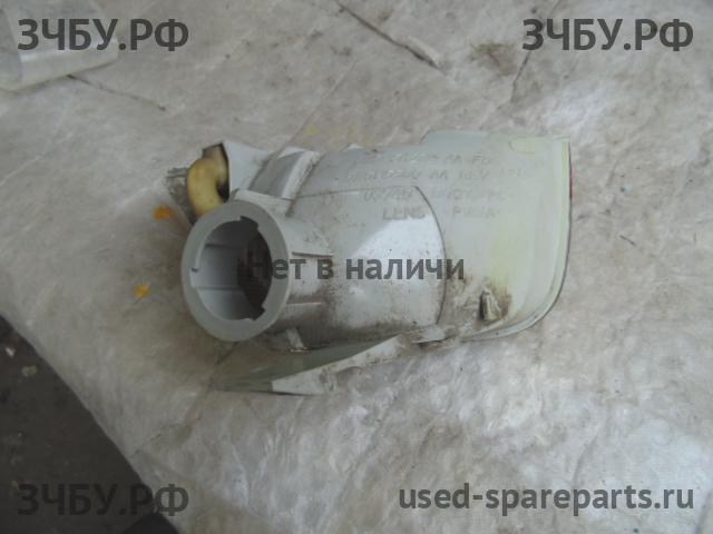 Ford Focus 2 Фонарь задний в бампер правый
