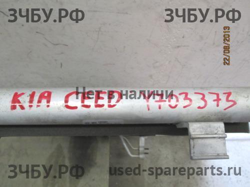 KIA Ceed 1 Радиатор кондиционера