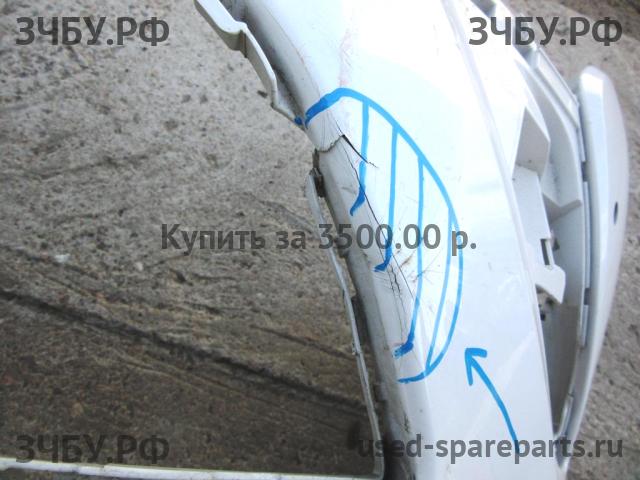Opel Zafira C Бампер передний