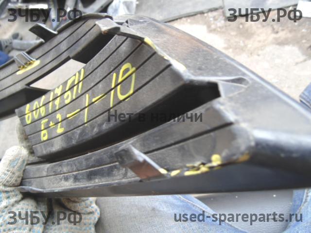 Audi A4 [B8] Решетка в бампер