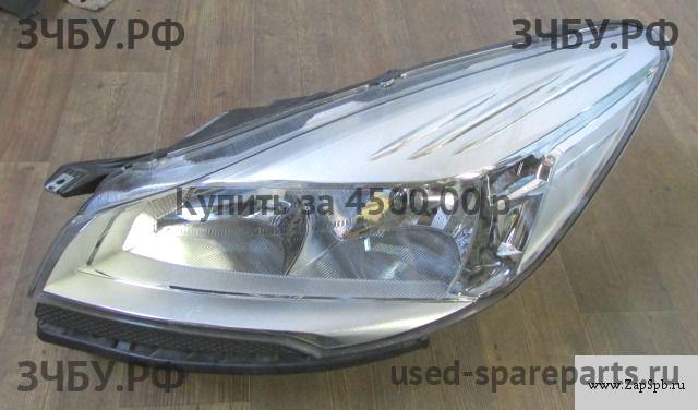 Ford Kuga 2 Фара левая