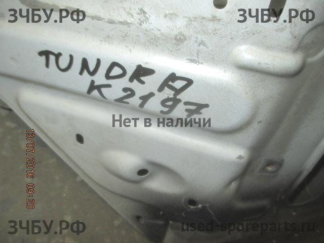 Toyota Tundra Панель передняя (телевизор)