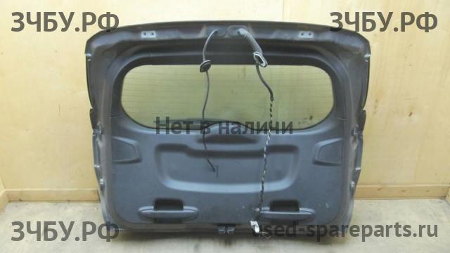 Ford Focus 3 Дверь багажника со стеклом