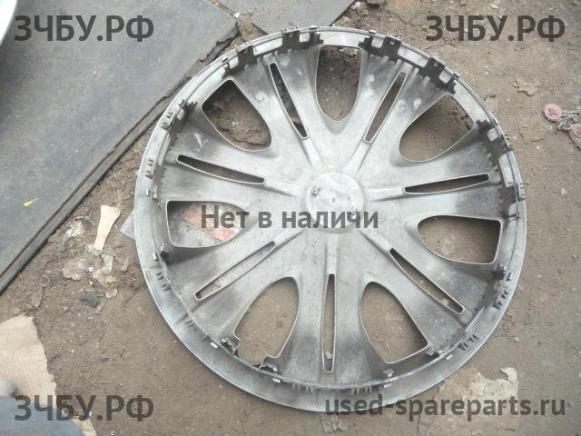 Toyota Corolla (E14 - E15) Колпак колеса декоративный