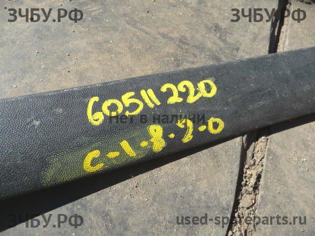Volkswagen Golf 5 Молдинг двери