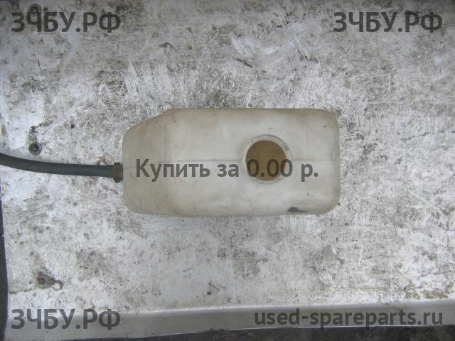 Определить Определить Бачок омывателя лобового стекла