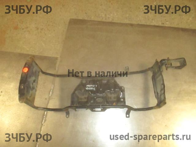 Mitsubishi Pajero/Montero 4 Кронштейн крепления запасного колеса