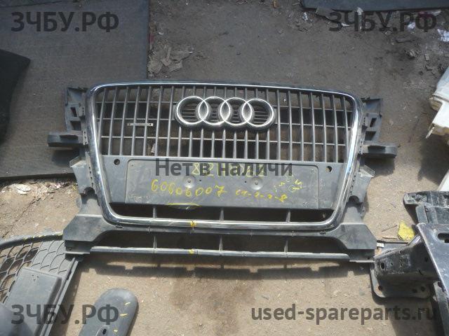 Audi Q5 (1) [8R] Решетка радиатора