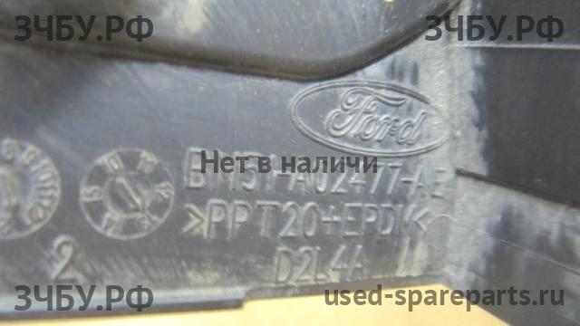 Ford Focus 3 Накладка крыла переднего левого