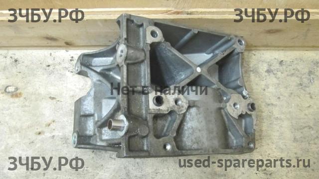 Ford Focus 3 Кронштейн