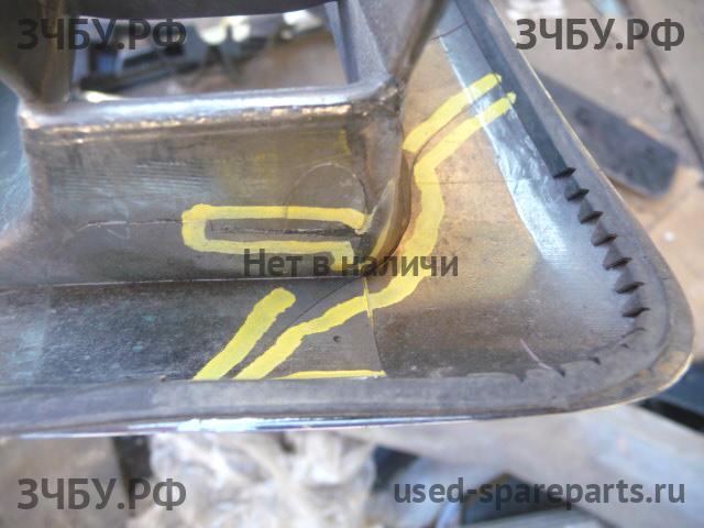 Toyota Land Cruiser 120 (PRADO) Решетка радиатора