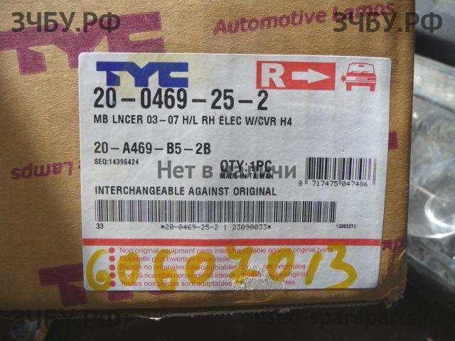 Mitsubishi Lancer 9 [CS/Classic] Фара правая