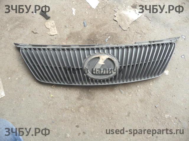 Lexus IS (2) 250/350 Решетка радиатора