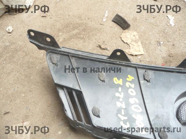 Lexus IS (2) 250/350 Решетка радиатора
