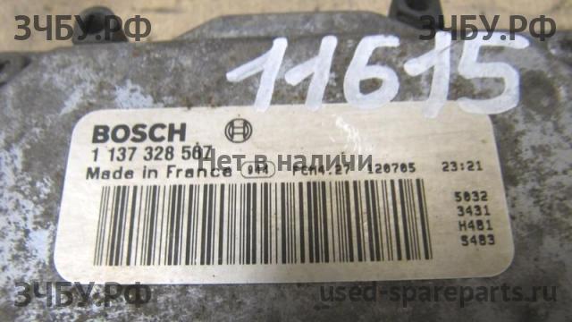Ford Focus 3 Вентилятор радиатора, диффузор