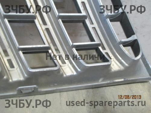 Mitsubishi L200 (4)[KB] Решетка радиатора