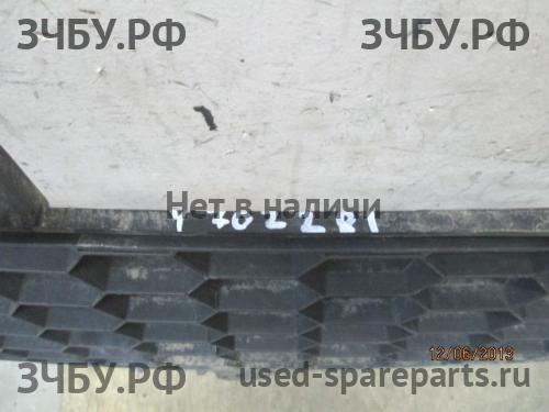Mitsubishi L200 (4)[KB] Решетка в бампер