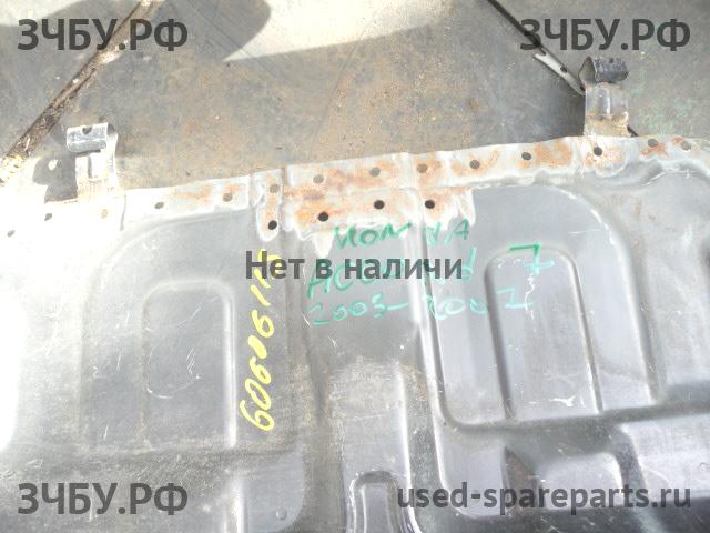 Honda Accord 7 Панель задняя