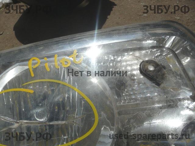 Honda Pilot (2) Фара правая