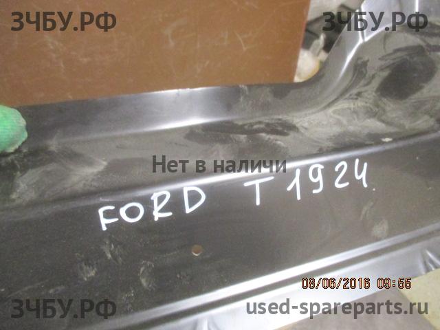 Ford Focus 2 Панель задняя