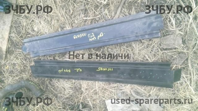 Opel Astra J Уплотнитель