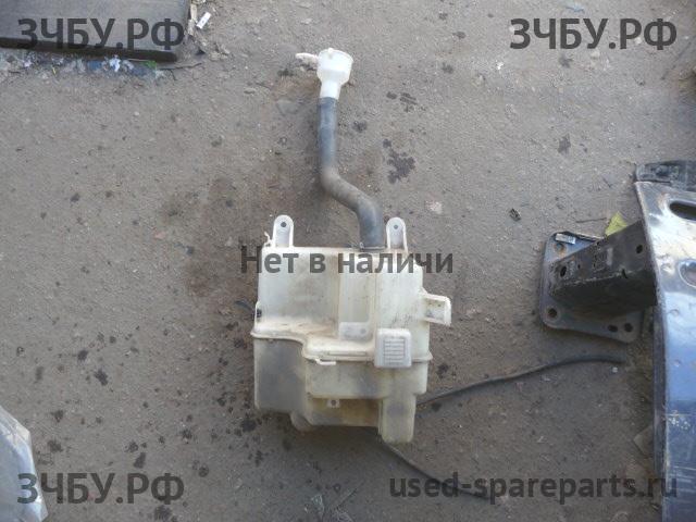 Lexus RX (2) 300/330/350/400h Бачок омывателя лобового стекла