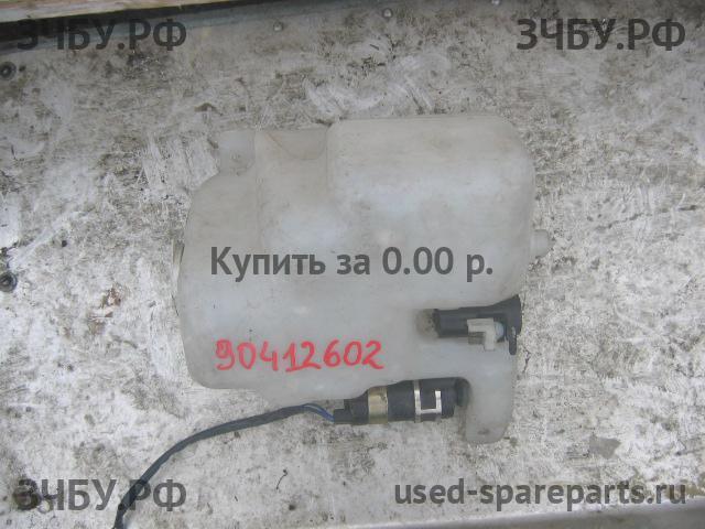 Определить Определить Бачок омывателя лобового стекла