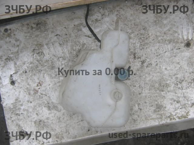 Определить Определить Бачок омывателя лобового стекла