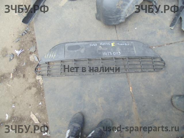 Ford Focus 2 Решетка в бампер