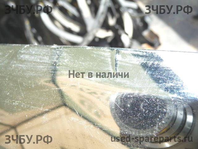Ford Focus 2 Накладка на дверь багажника